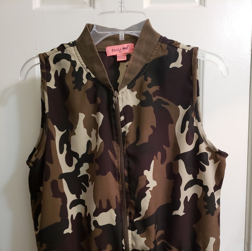 Camoflauge vest